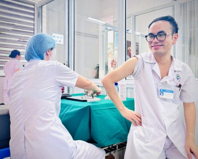 Bệnh viện Đa khoa Thủy Nguyên chính thức triển khai dịch vụ tiêm vắc xin theo yêu cầu
